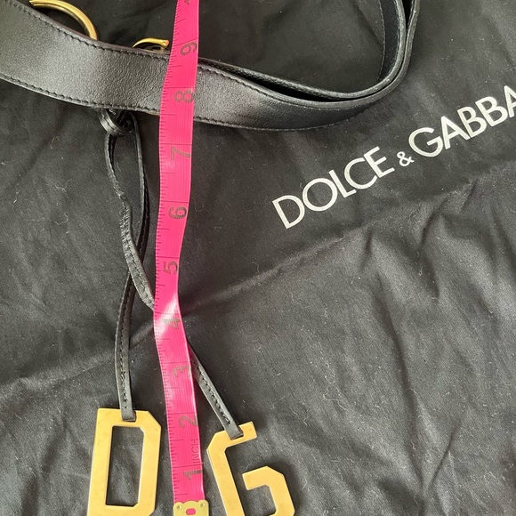 MARCH SPECIAL 🥂🎉🎊 Gently used Authentic Dolce & Gabanna purse - Picture 15 of 16